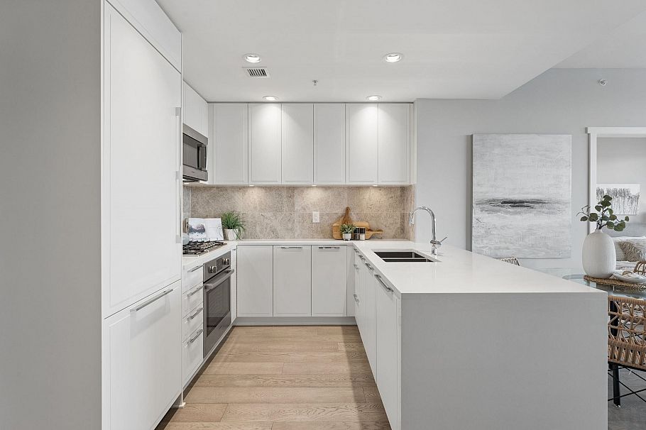 1208 118 Carrie Cates Court North Vancouver, BC - 22