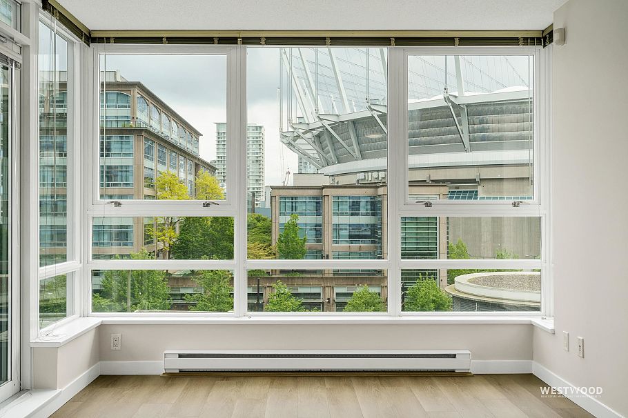 808 939 Expo Boulevard Vancouver, BC - 7