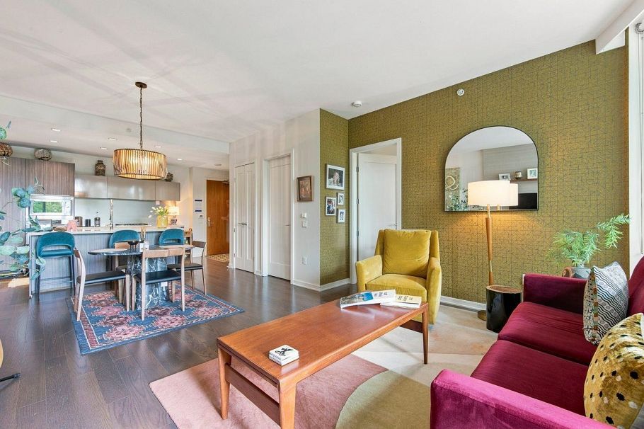 306 1616 Columbia Street Vancouver, BC - 5