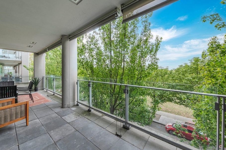 306 1616 Columbia Street Vancouver, BC - 13