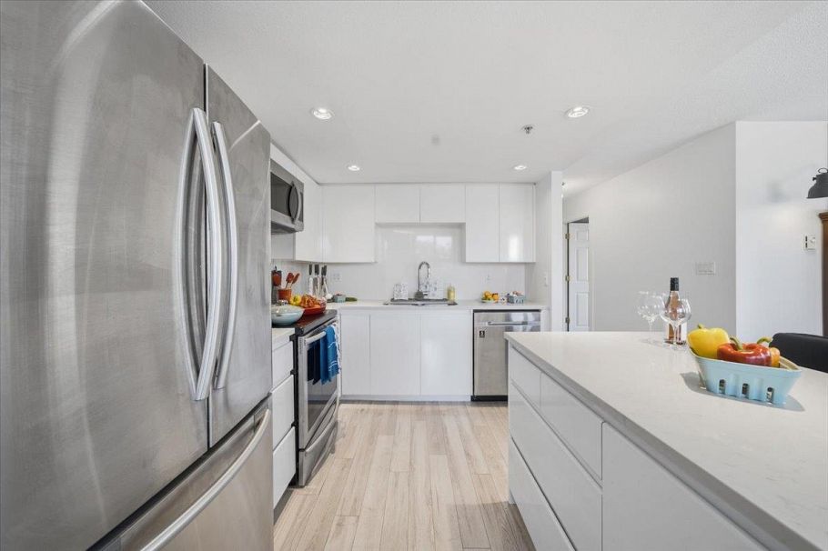 502 1255 Main Street Vancouver, BC - 11