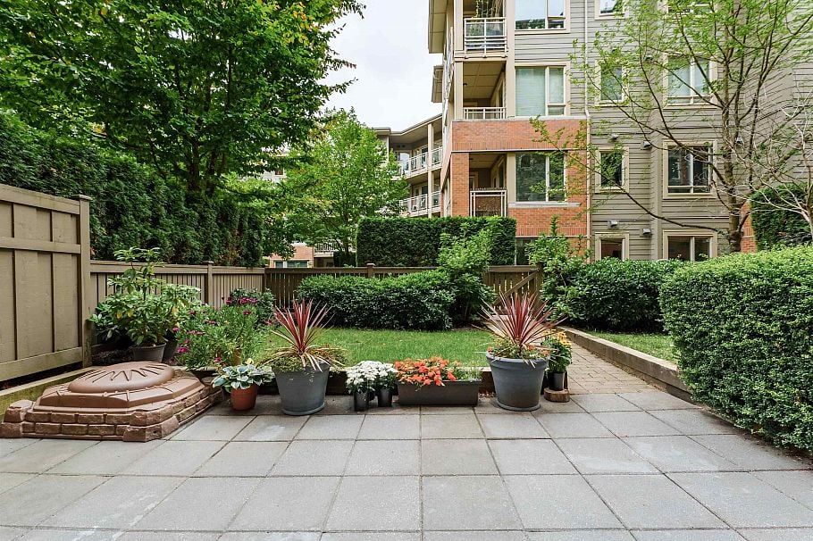 G11 139 W 22nd Street North Vancouver, BC - 5