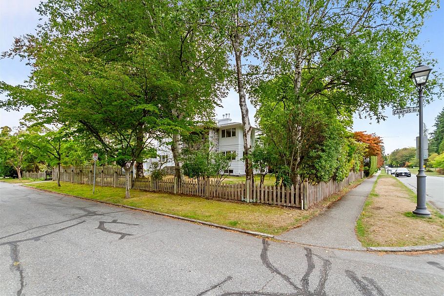 1806 Western Parkway Vancouver, BC - 26