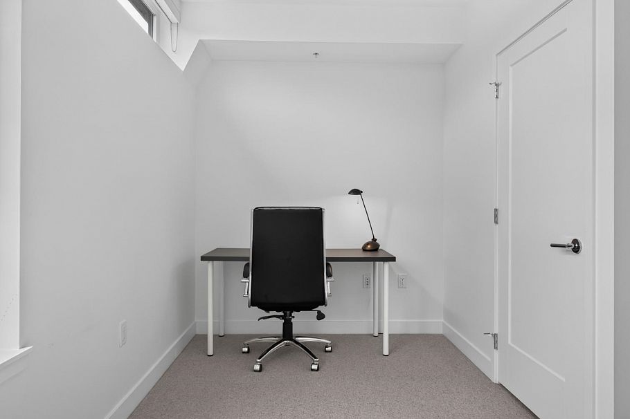 561 W 29th Avenue Vancouver, BC - 26