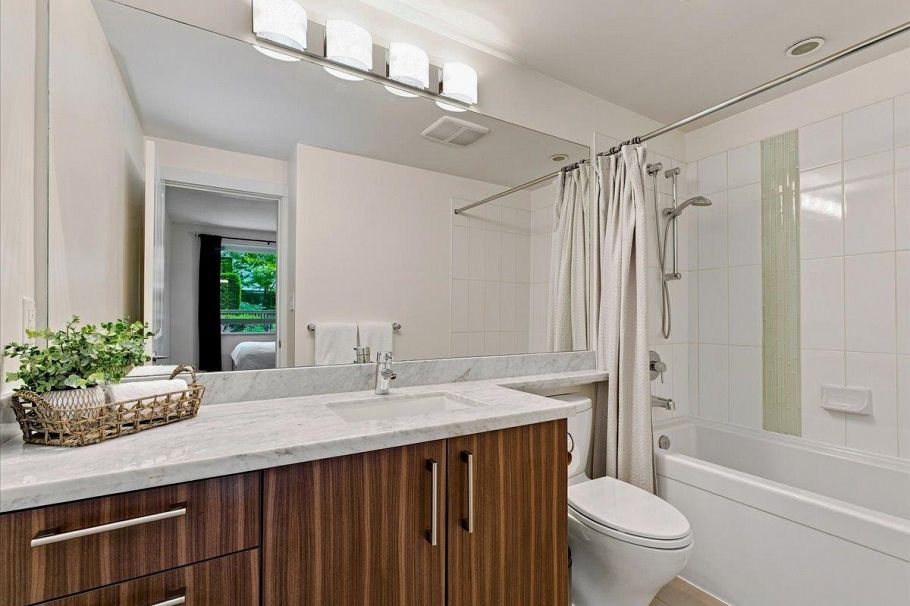 G11 139 W 22nd Street North Vancouver, BC - 20