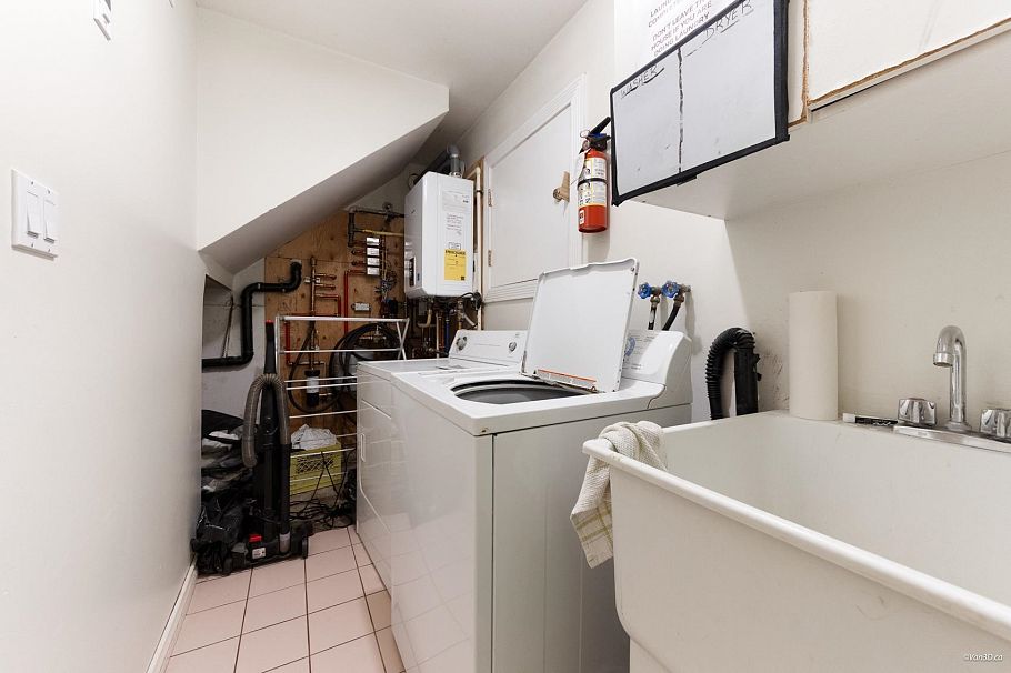 3207 Vimy Crescent Vancouver, BC - 28