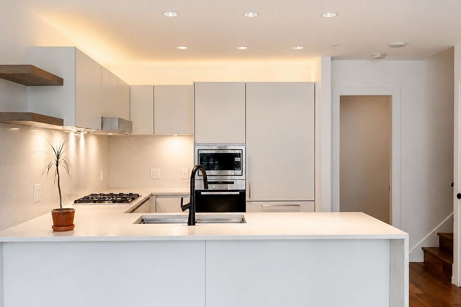 8460 Cornish Street Vancouver, BC - 8
