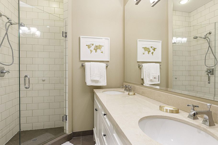 2115 Macdonald Street Vancouver, BC - 30
