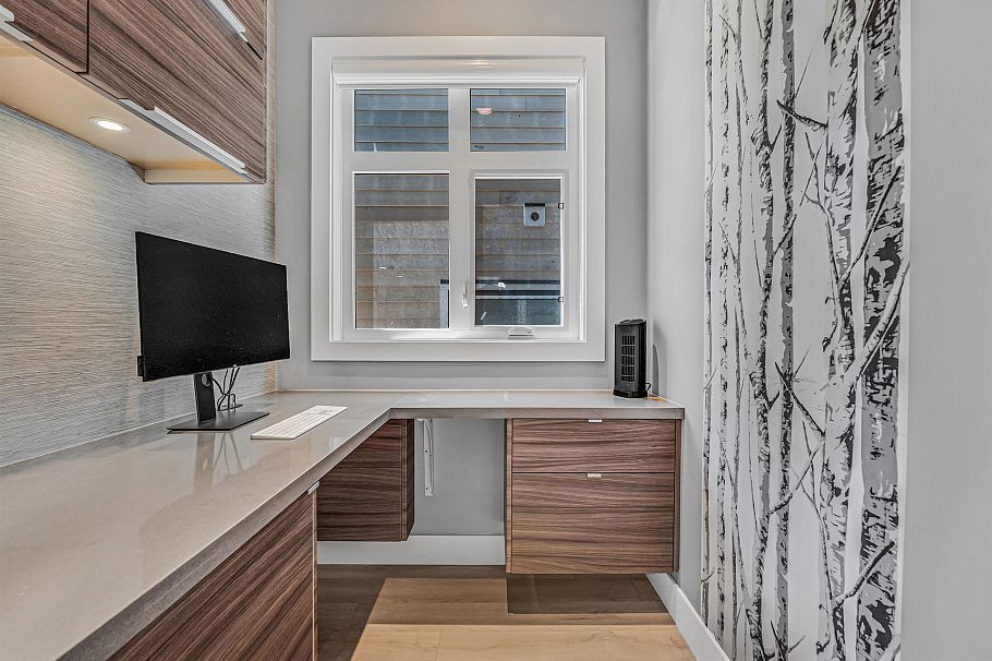 730 E 11th Avenue Vancouver, BC - 14