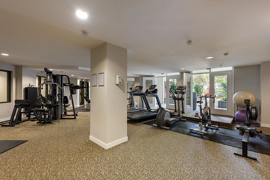 656 1483 E King Edward Avenue Vancouver, BC - 23