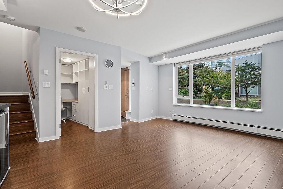 221 188 Keefer Place Vancouver, BC - 6