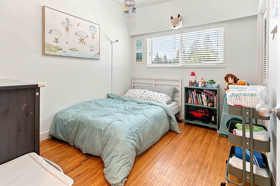 2285 Tompkins Crescent North Vancouver, BC - 13