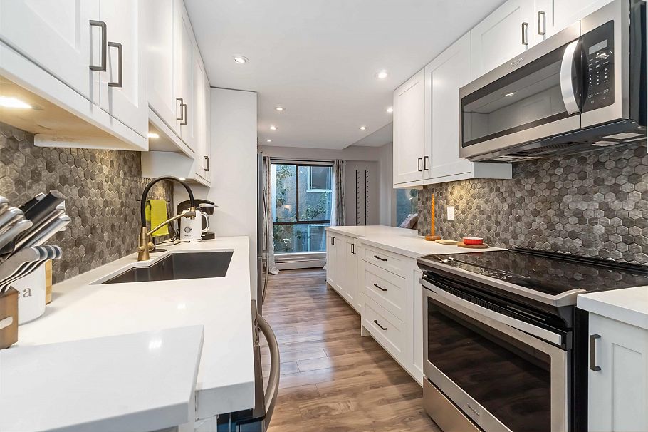 317 1345 W 15th Avenue Vancouver, BC - 8