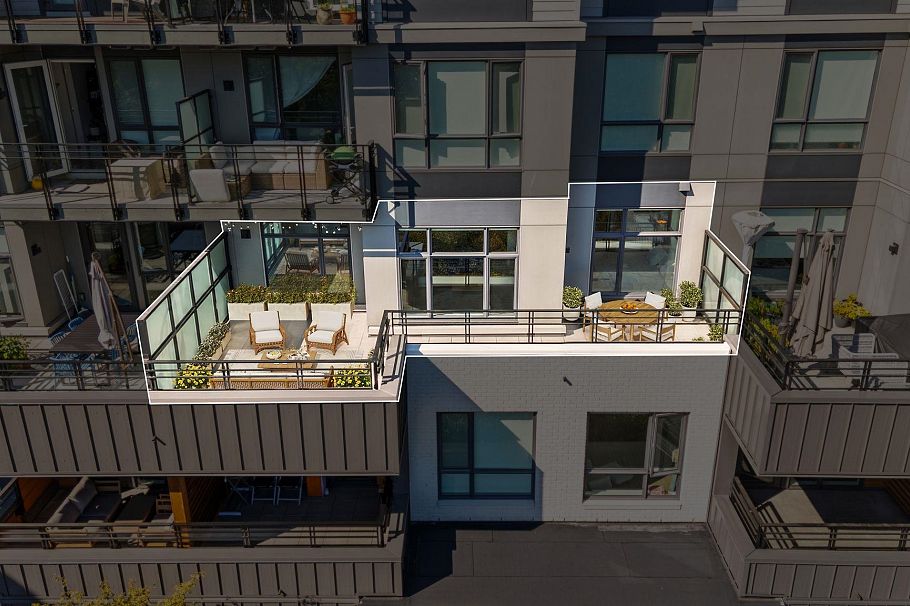 707 E 3 Street North Vancouver, BC - 5