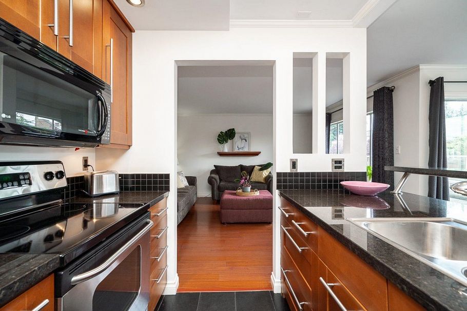104 2412 Alder Street Vancouver, BC - 12