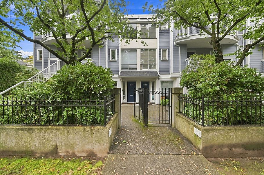 3062 Willow Street Vancouver, BC - 2