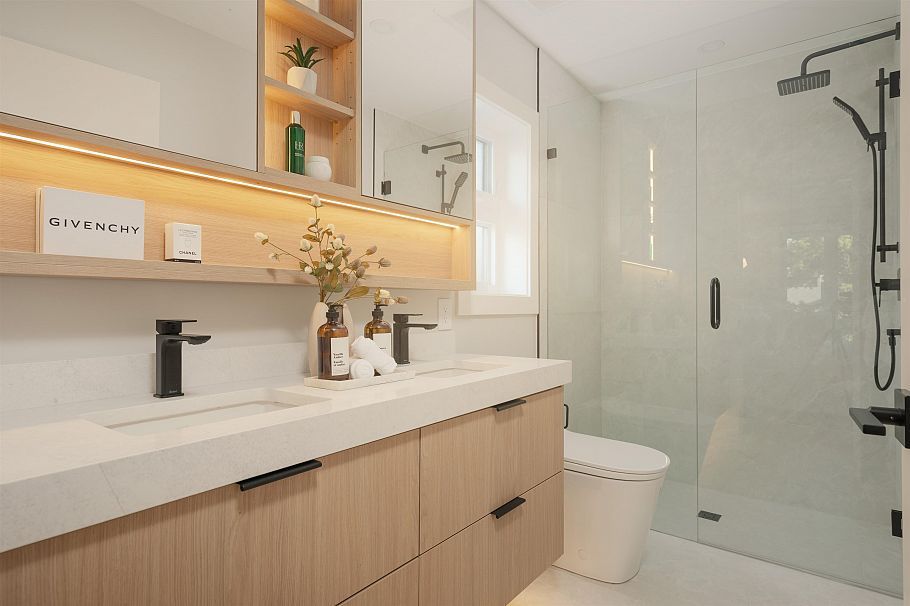 1 470 W 20 Avenue Vancouver, BC - 21