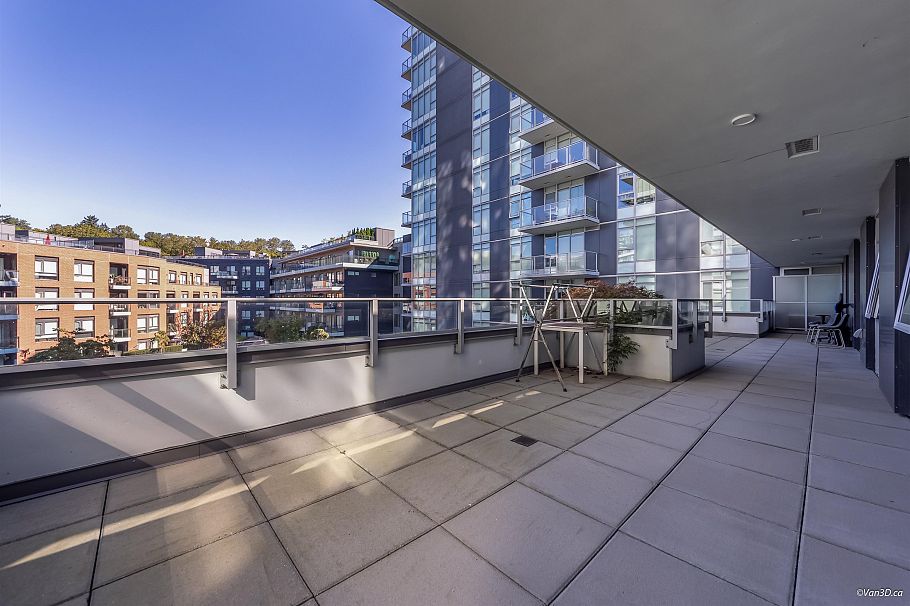 409 3581 E Kent Avenue North Vancouver, BC - 18