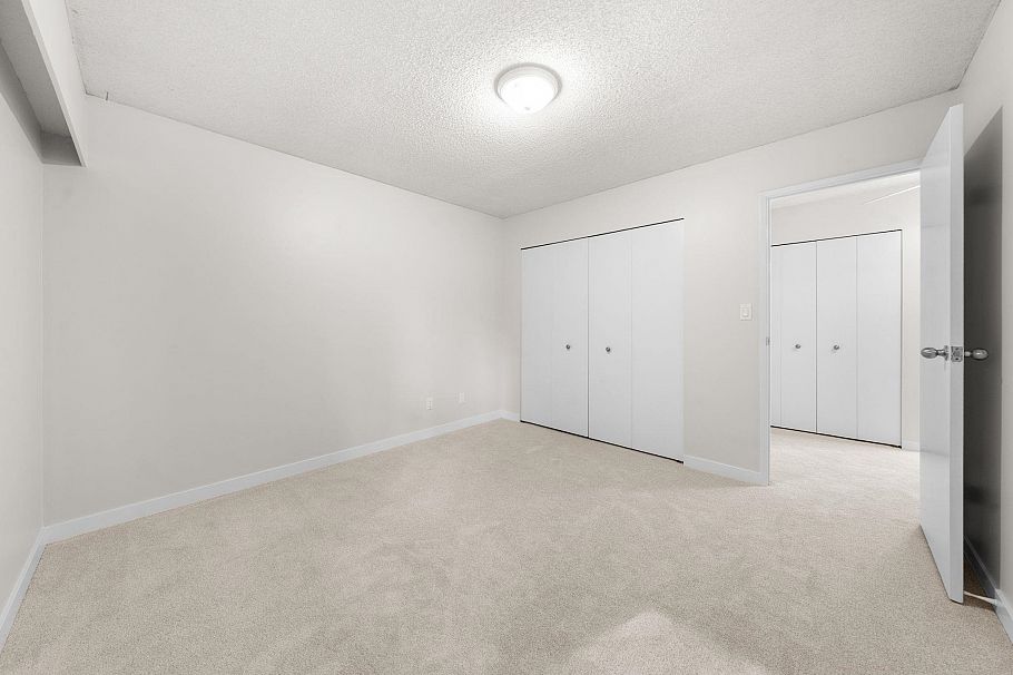 1828 Purcell Way North Vancouver, BC - 29