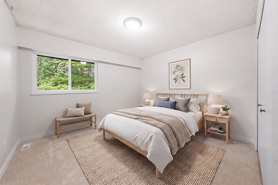 1828 Purcell Way North Vancouver, BC - 28