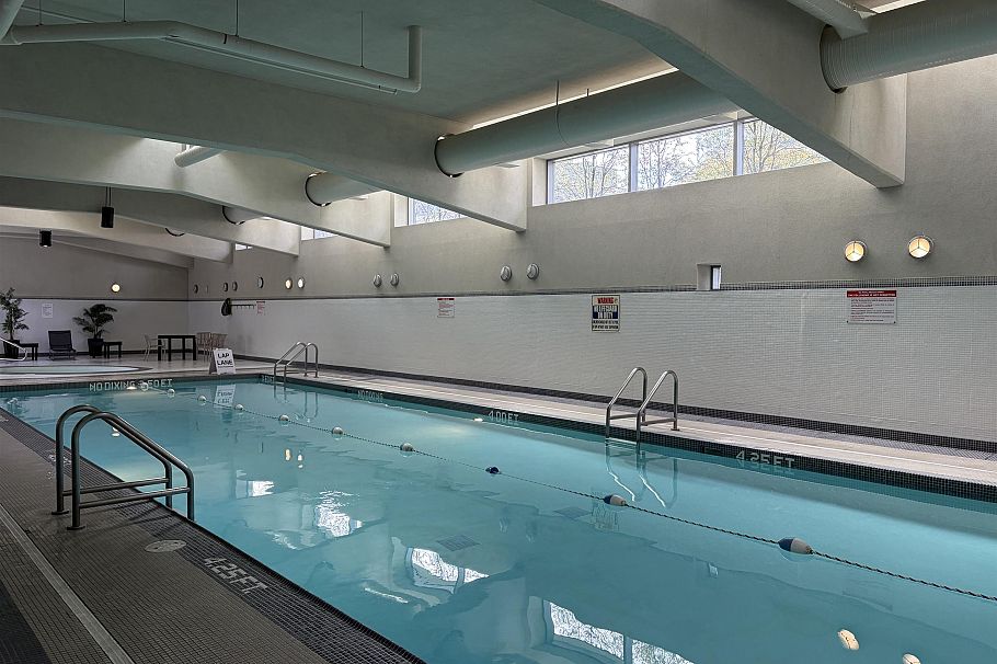 301 689 Abbott Street Vancouver, BC - 30