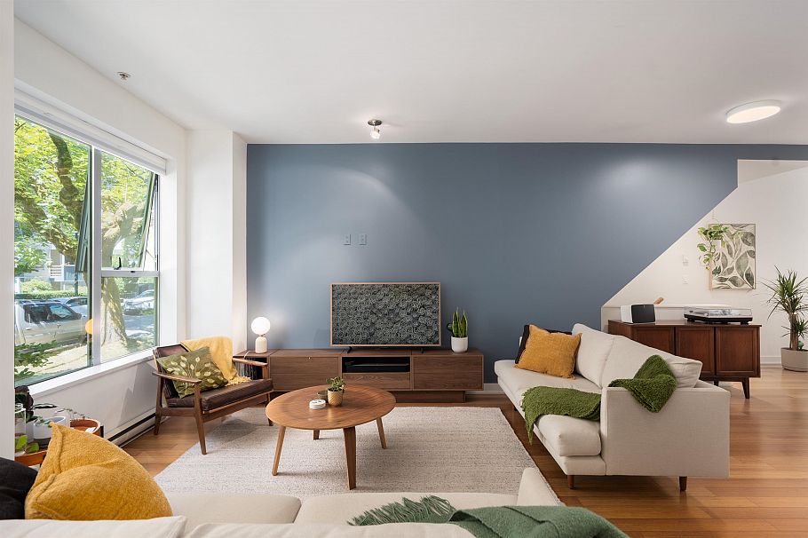 3088 Quebec Street Vancouver, BC - 1