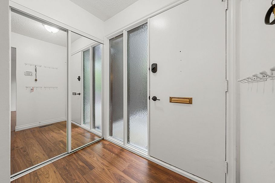 1828 Purcell Way North Vancouver, BC - 20