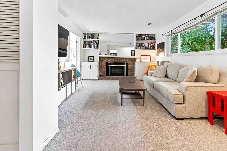 2285 Tompkins Crescent North Vancouver, BC - 19