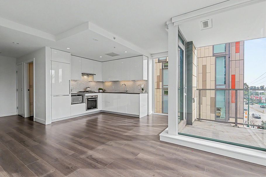 210 8138 Fraser Street Vancouver, BC - 15