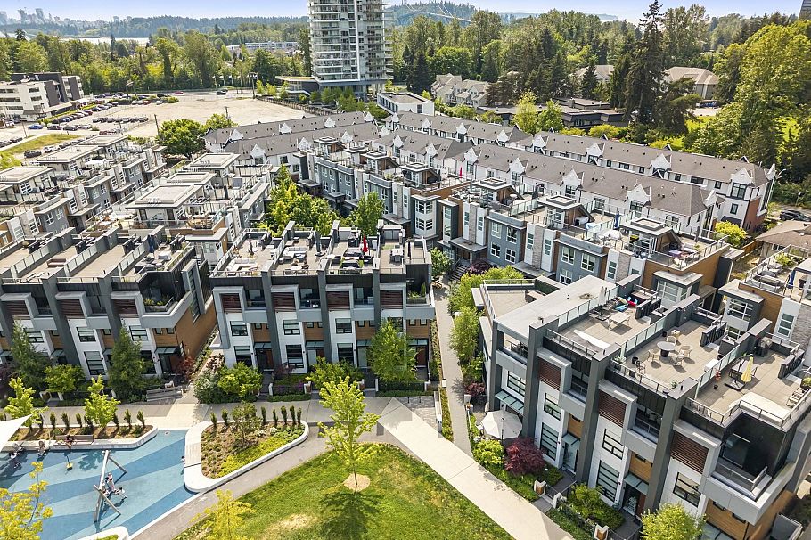 153 2060 Curling Road North Vancouver, BC - 40