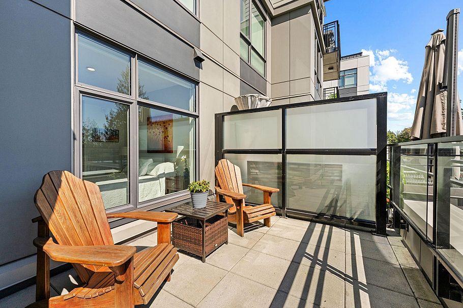 707 E 3 Street North Vancouver, BC - 33