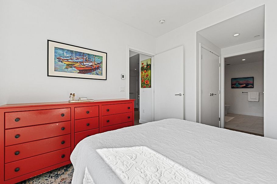 707 E 3 Street North Vancouver, BC - 21