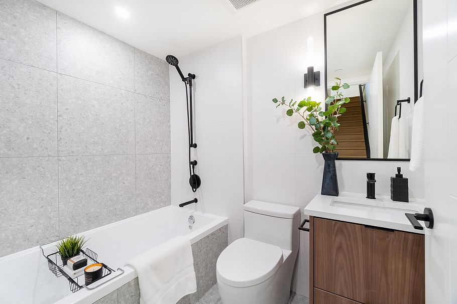 124 1552 E 3rd Avenue Vancouver, BC - 22
