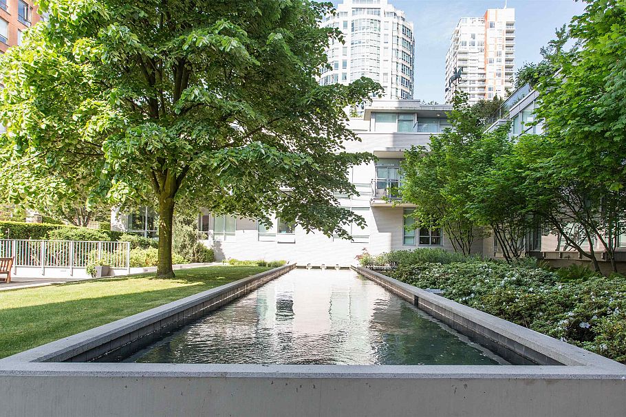 805 1455 Howe Street Vancouver, BC - 35
