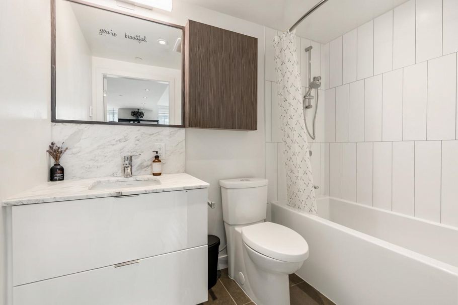 406 209 E 7th Avenue Vancouver, BC - 14