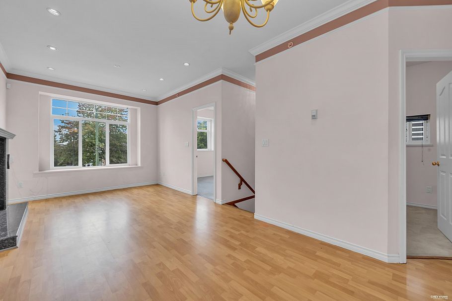 1988 Nanaimo Street Vancouver, BC - 3