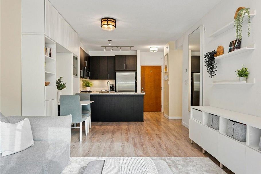 G11 139 W 22nd Street North Vancouver, BC - 9