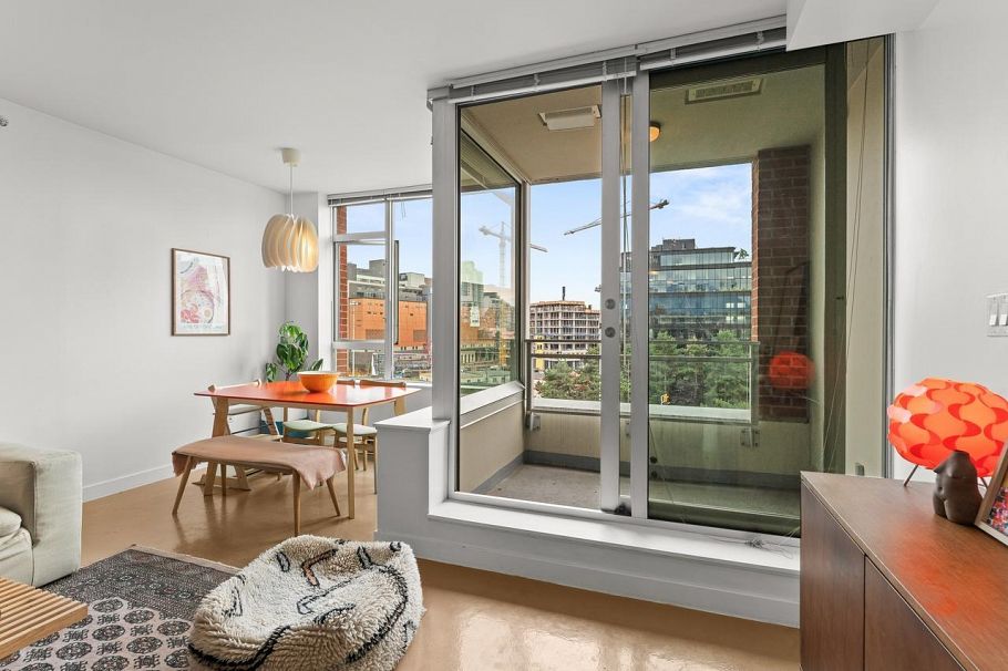 715 221 Union Street Vancouver, BC - 11