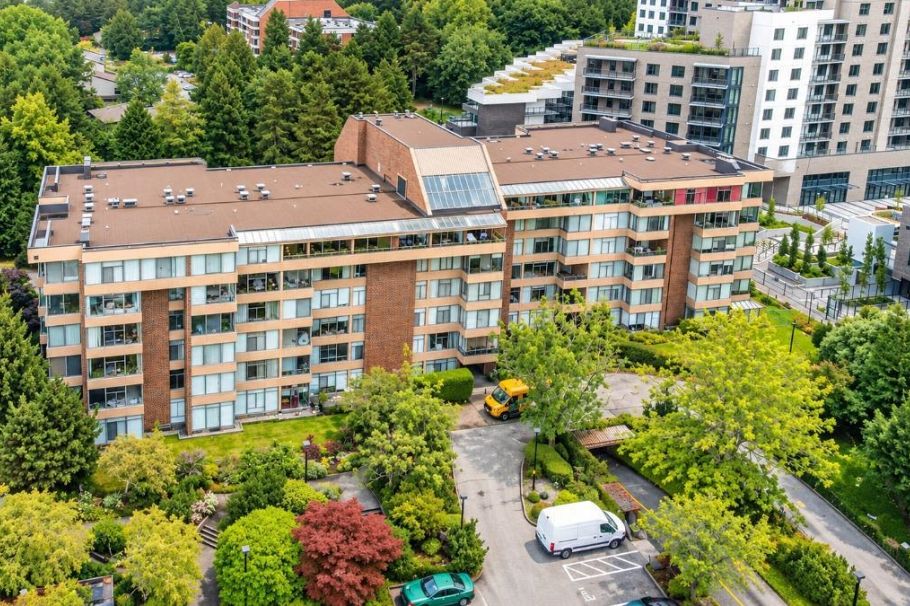 513 2101 Mcmullen Avenue Vancouver, BC - 7