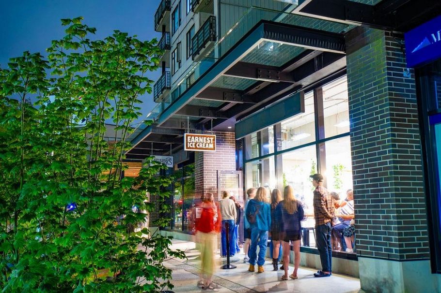 206 135 W 2nd Street North Vancouver, BC - 31