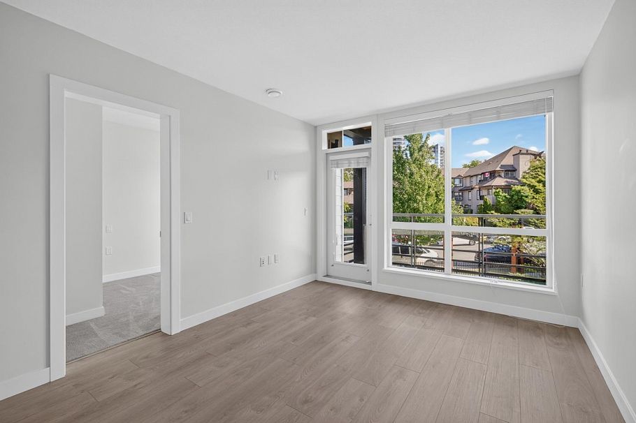 210 108 E 8th Street North Vancouver, BC - 10