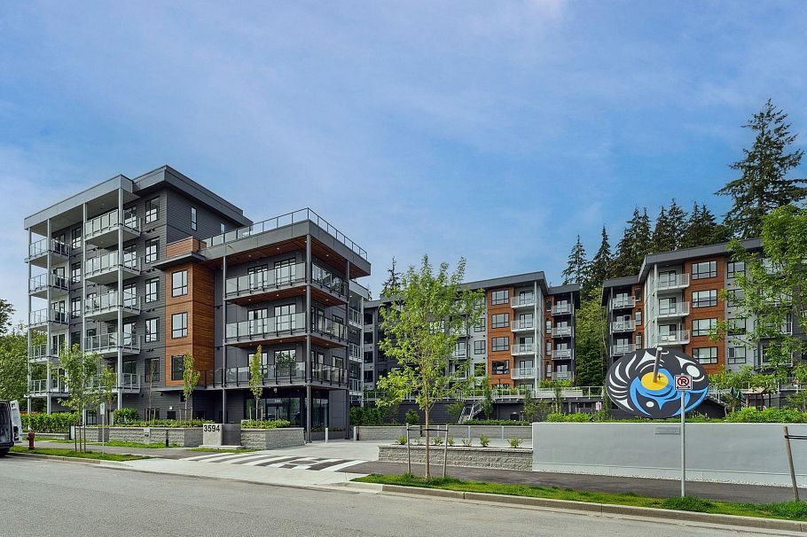 209 3594 Malsum Drive North Vancouver, BC - 29