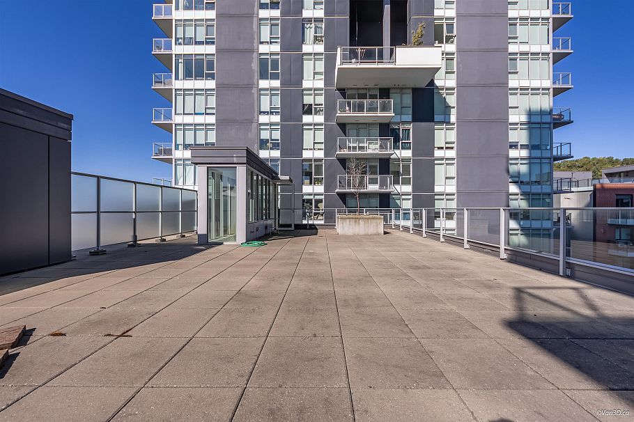409 3581 E Kent Avenue North Vancouver, BC - 24