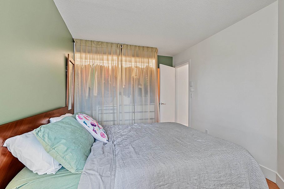 308 1330 Graveley Street Vancouver, BC - 16