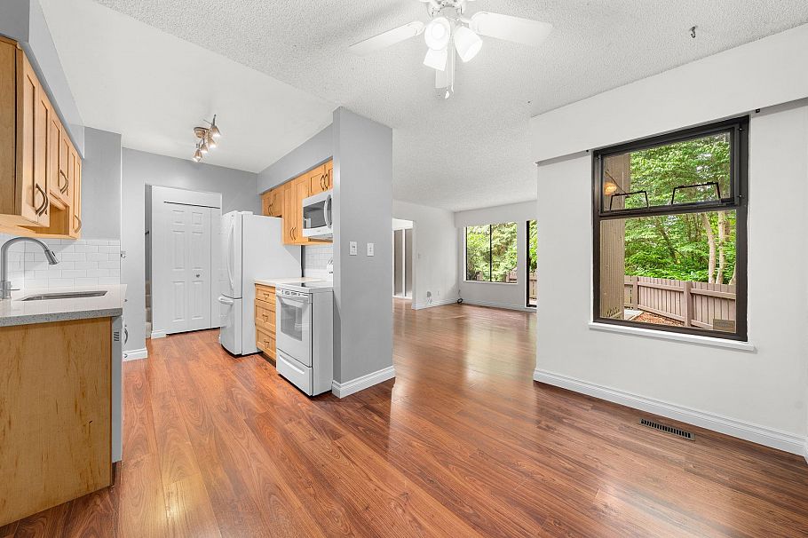 1828 Purcell Way North Vancouver, BC - 14