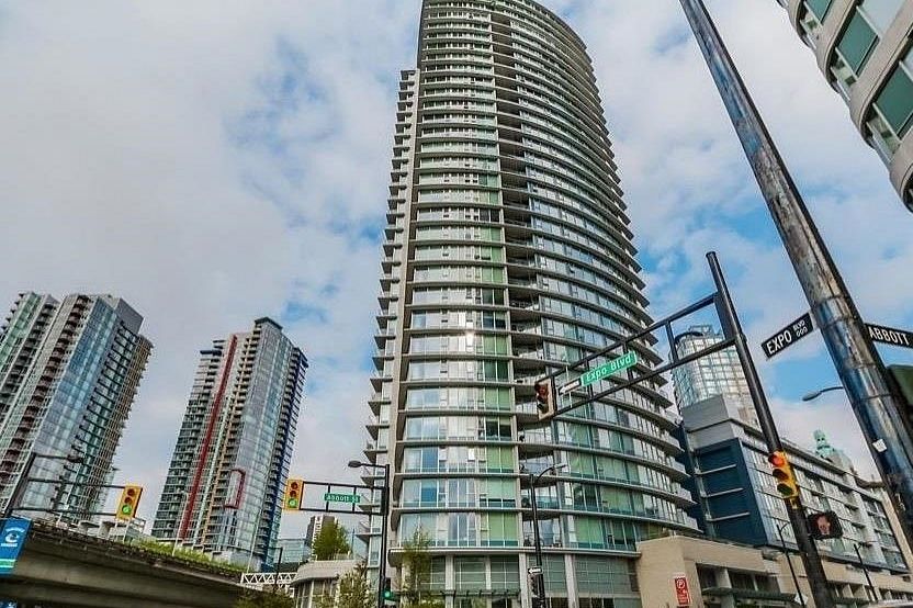 301 689 Abbott Street Vancouver, BC - 1