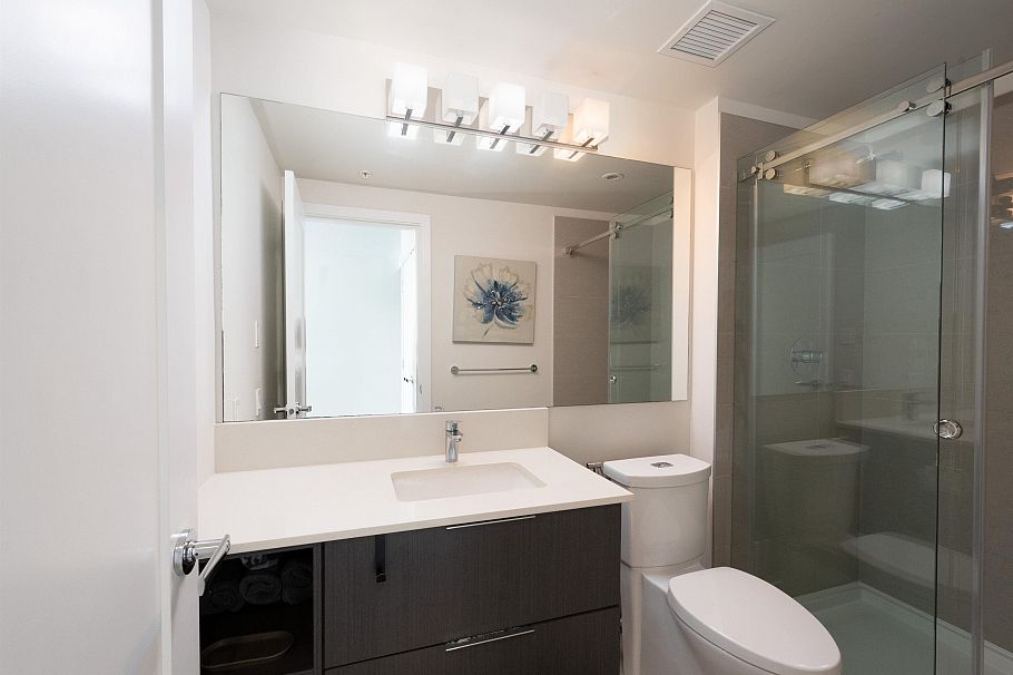 305 3873 Cates Landing Way North Vancouver, BC - 23