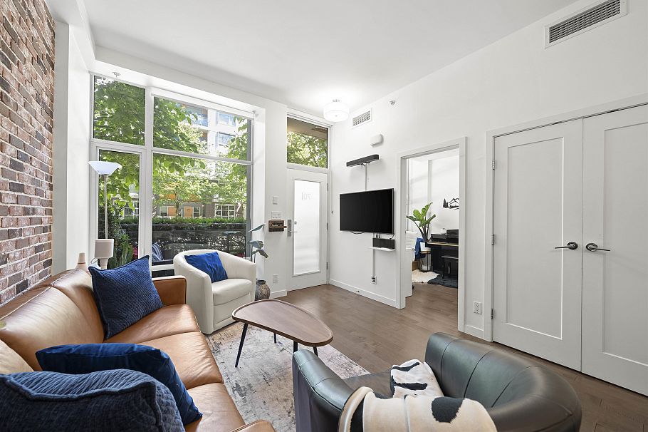 70 W 1st Avenue Vancouver, BC - 2