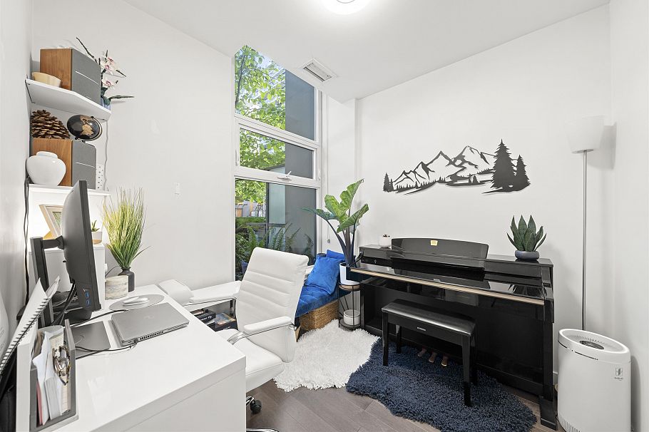 70 W 1st Avenue Vancouver, BC - 8