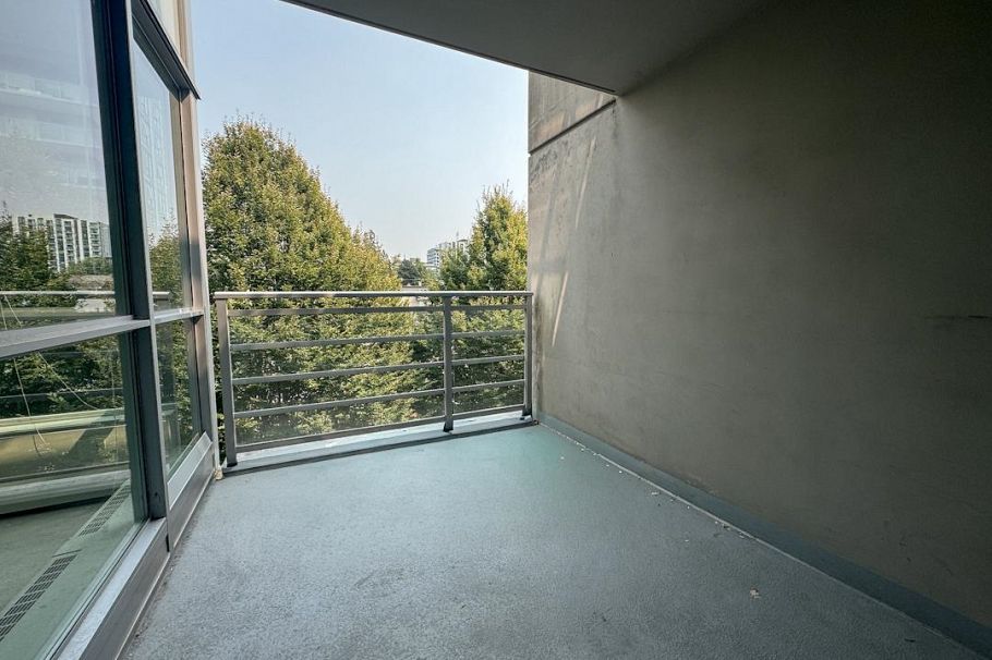 321 135 E 17th Street North Vancouver, BC - 28